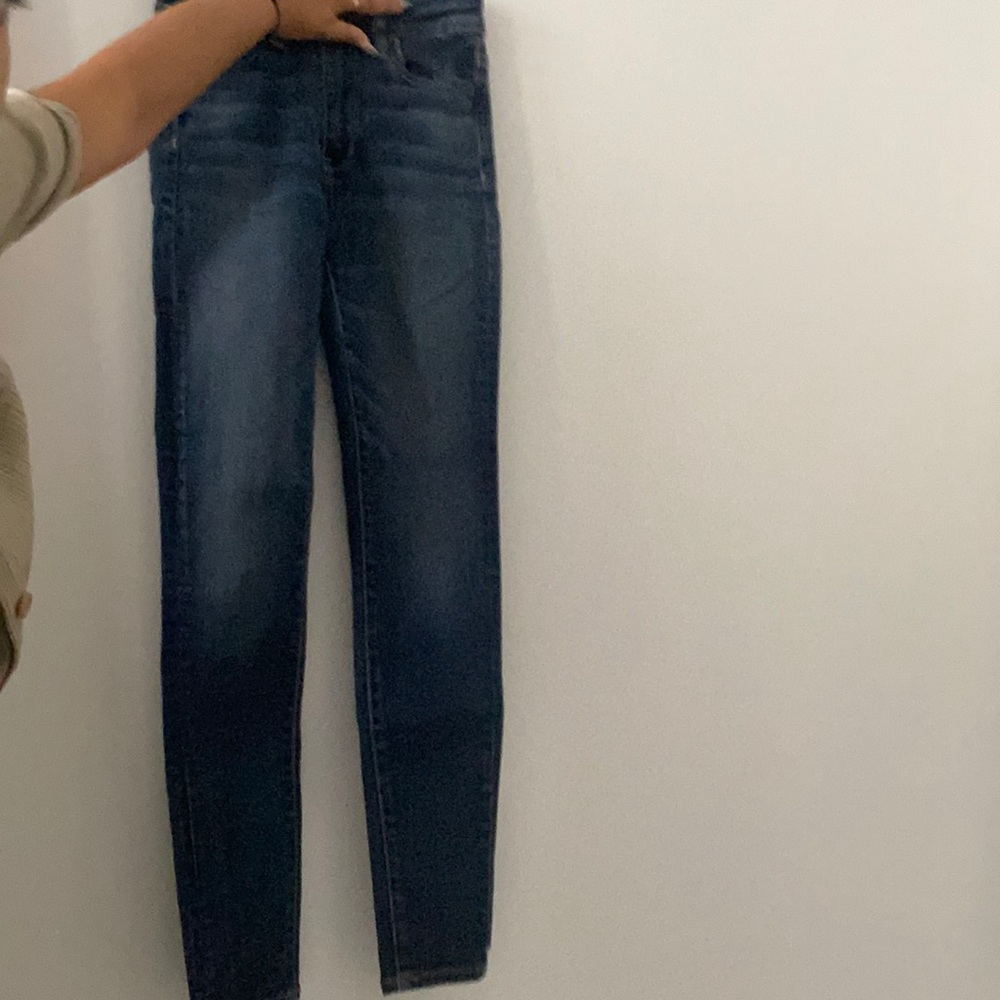 High waisted skinny jeans